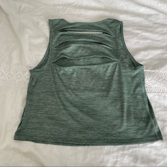 Rainbeau SMALL Open Back Crop Active Athletic Tank Top Green - Picture 3 of 4